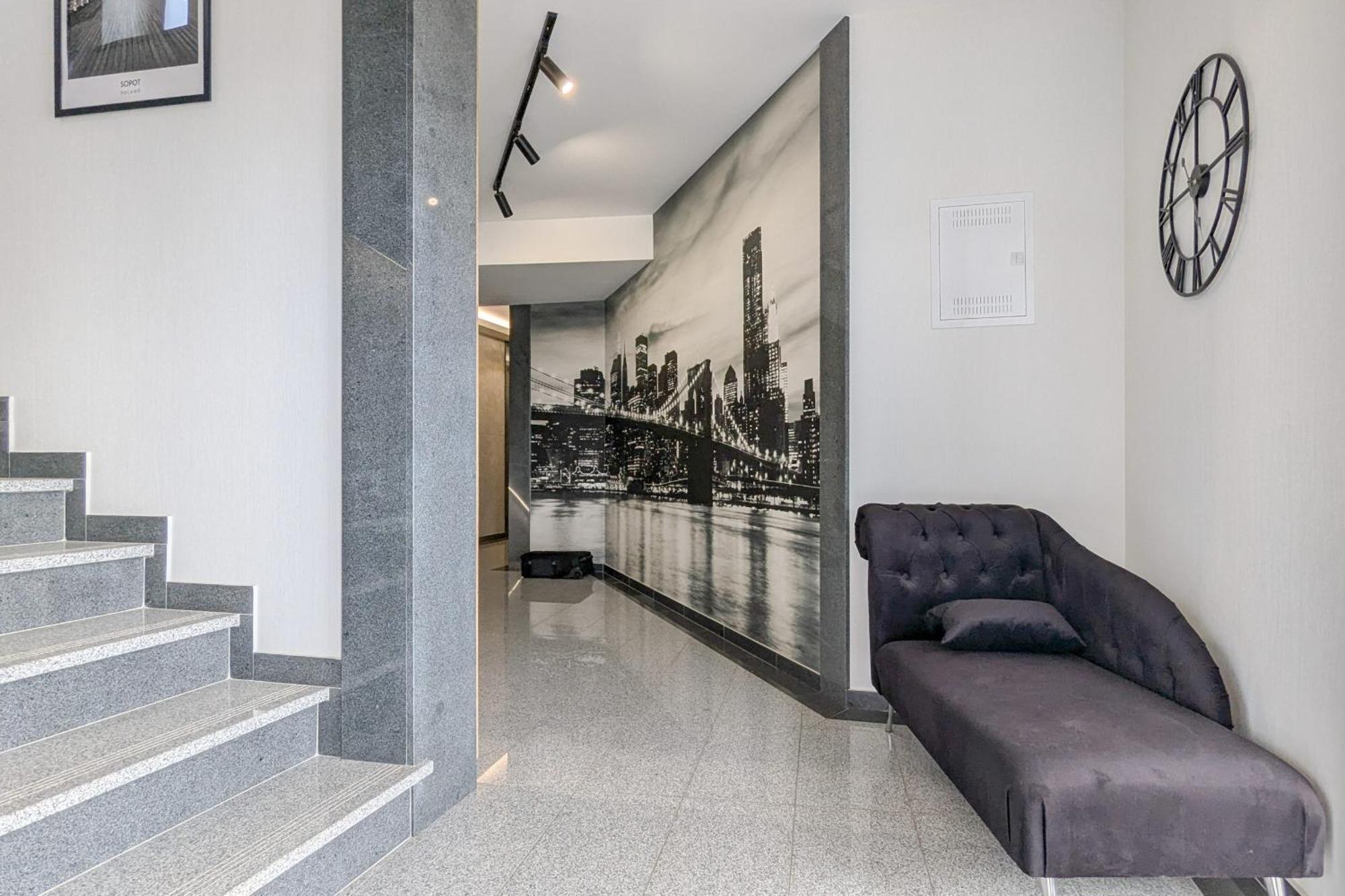 Apartport Wyjatkowe Apartamenty Z Widokiem Na Port W Gdyni By Noclegi Renters Гдиня Екстериор снимка