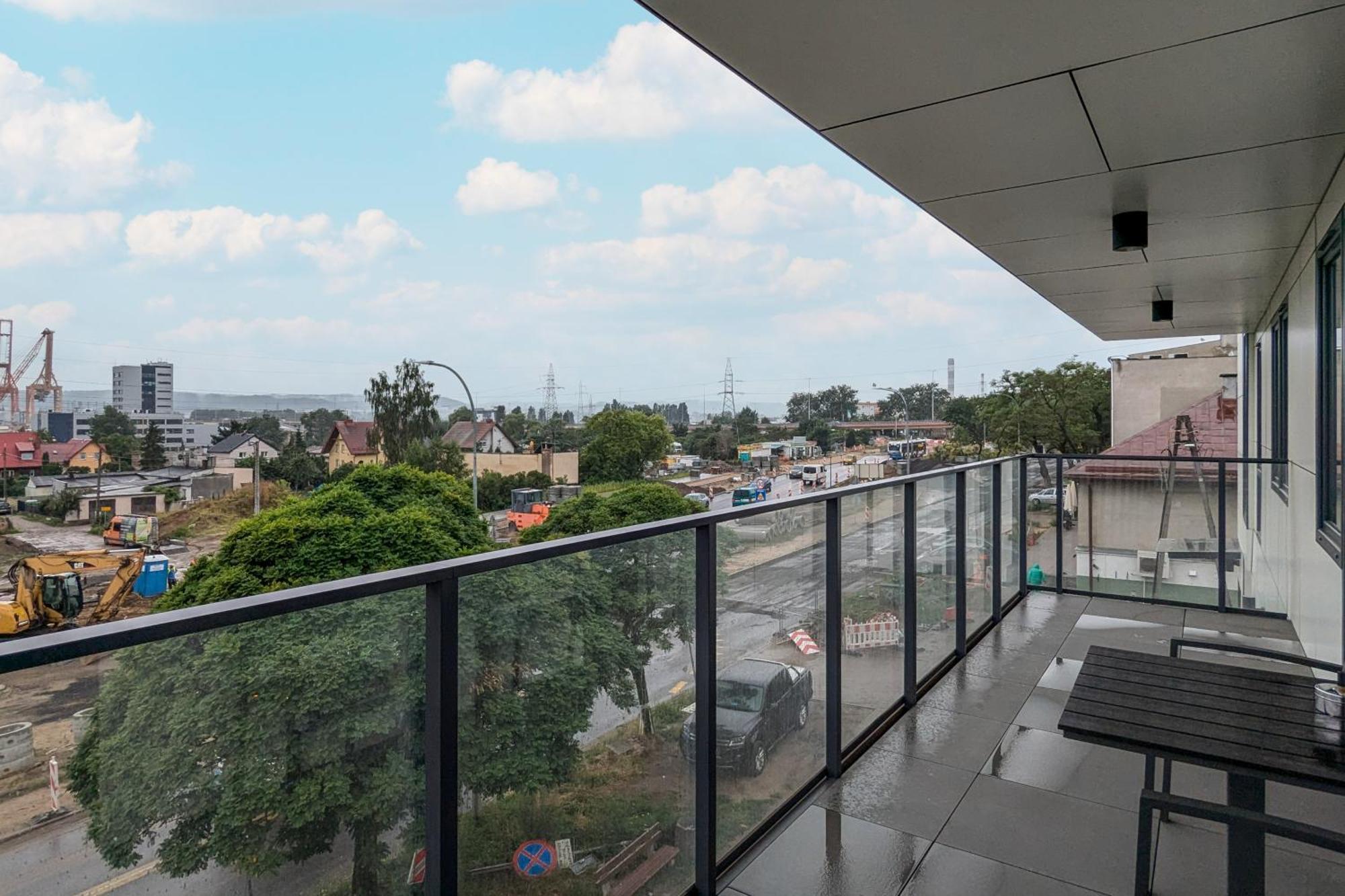 Apartport Wyjatkowe Apartamenty Z Widokiem Na Port W Gdyni By Noclegi Renters Гдиня Екстериор снимка